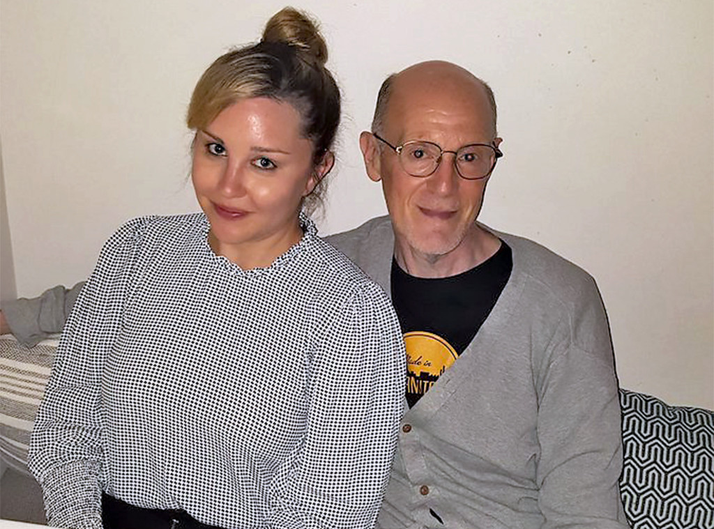 Amanda Bynes, Neil Meron Amanda Bynes, Neil Meron